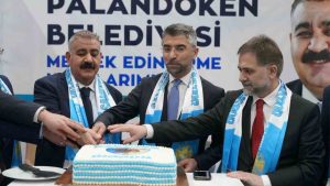 Palandöken Belediyesi’nden kariyer fuarında şampiyonluk coşkusu